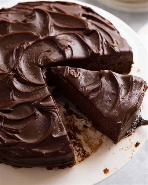 Easy Chocolate Fudge Cake Recipe Easy Chocolate Fudge Easy