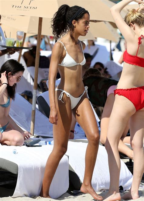Malia Obama Nude Leaks Photo Thefappening