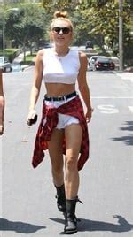 Miley Cyrus Shows Her Butt In Cut Off Shorts