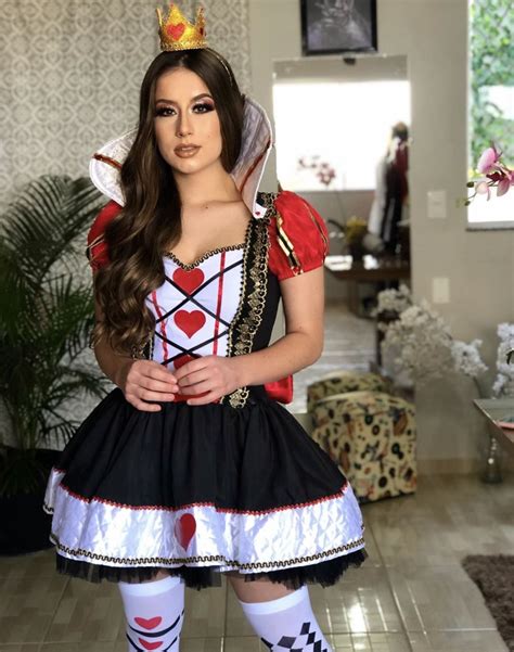 Pin De Camila Santos Souza Em Carnaval Fantasias Femininas Melhores
