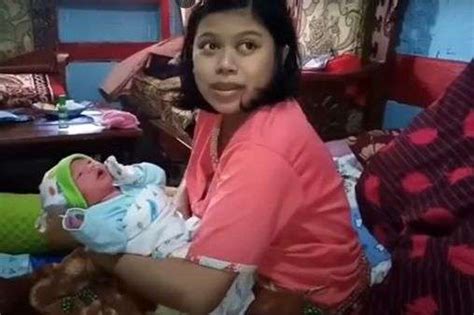 Woman Claims She Was Pregnant For Just One Hour Before Giving Birth To