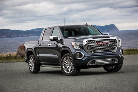 2019 Gmc Sierra 1500 Denali Now Arriving At Dealers Autoevolution