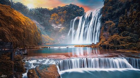 Nature Waterfalls Professional Desktop