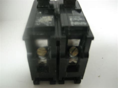Murray 40 Amp 2 Pole Circuit Breaker Type Mp T Chipped Mp240 Vs 421a