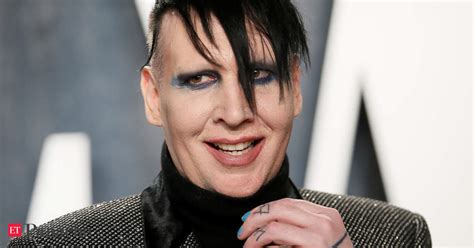 Arrest Warrant Issued Against Marilyn Manson On Assault Charges Police Say Singer Aware For