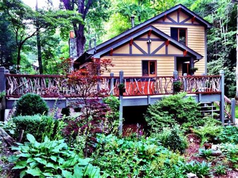 Cabin rentals in the north carolina mountains. 10 Unique Cabin Rentals In North Carolina