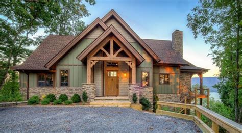 Pin By Kimber Sharp On Lake House Rustic Houses Exterior House Paint