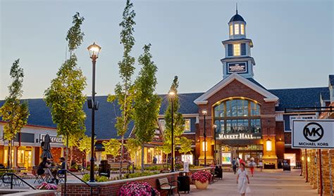 Woodbury Common Premium Outlets Shopping Tour From Nyc 2023 New York