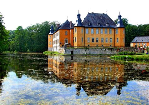 Check spelling or type a new query. Schloss Dyck... Foto & Bild | landschaft, jahreszeiten ...