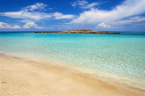 10 1 Best Beaches In Cyprus La Mer Homes