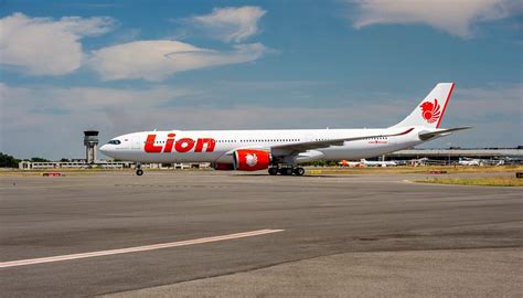 Avoid contact and queues at the airport. Lion Air becomes first A330neo operator in the Asia ...