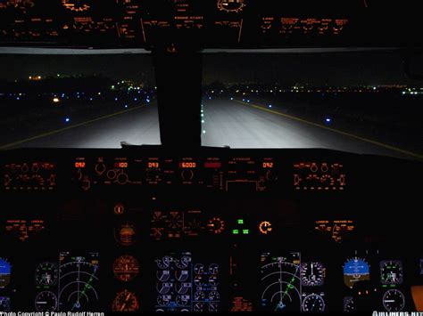 night flying - Why aren't runways lit from overhead, like highways ...