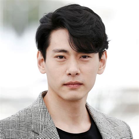The edgy korean men haircut. The 20 Best Asian Men's Hairstyles for 2021 - The Modest Man
