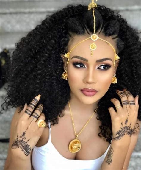 Habesha In Ethiopian Hair Ethiopian Beauty Ethiopian Braids
