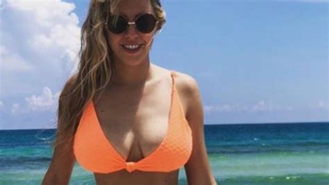 Espn Sports Reporter Gets Breast Reduction So Fans Look At Her Face