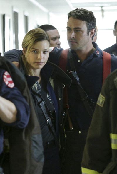 See more ideas about lauren german, lauren, chicago fire. 168659689.jpg (398×594) | Chicago fire, Love filmes, Filmes