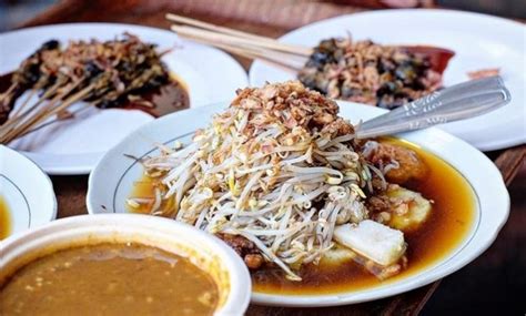Foto Tempat Makan Siang Di Surabaya Enak Murah Menu