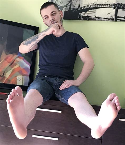 Romanian Guy Wants That Somebody Licks His Feet Male Feet Guys Sporty