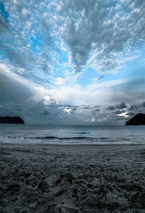 Laeacco Cloudy Sky Seaside Beach Scenic Photography Backgrounds Vinyl
