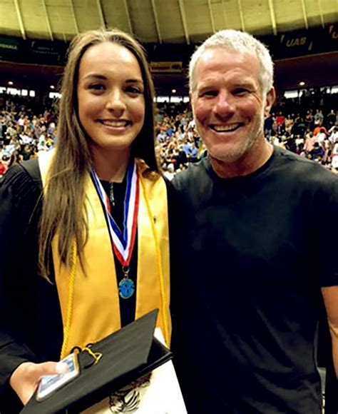 Brett Favre Daughters Breleigh And Brittany Favre Biography Celebrity Gossip News Updates