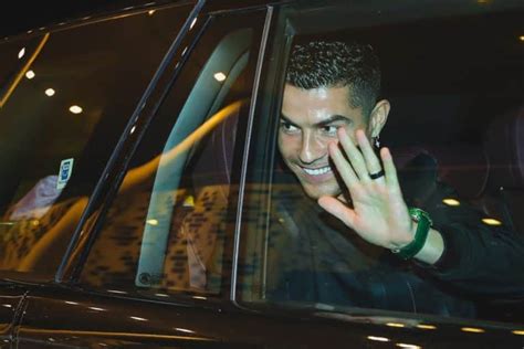 Cristiano Ronaldo In Saudi Arabia Cr7 Unveiled By Al Nassr Arabian