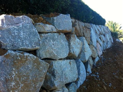 Granite Rock Wall Retain Terrain Brisbane Rock Walls