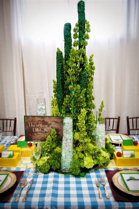 Wizard Of Oz Tablescape At The Vintage Wedding Showcase Emerald City