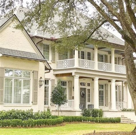 Pin By Lisa Perry On Front Elevations Of Homes Southern Front Porches