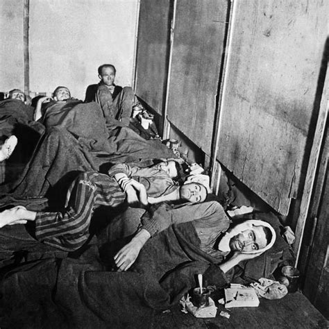 44 Photos Inside Bergen Belsen The Concentration Camp That Killed Anne