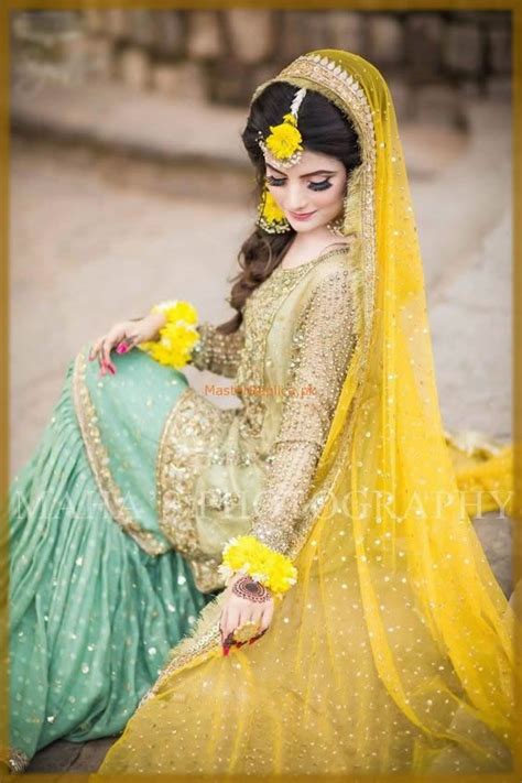 Latest Bridal Mehndi Dresses Wedding Collection 2022 2023 Pakistani