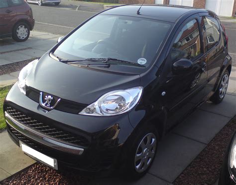 Peugeot 107 Review And Photos