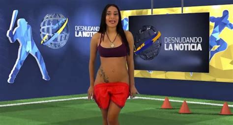 Conductora se desnuda mientras da el resumen de Copa América