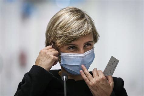 Marta temido chegou ao governo em fim de legislatura. Marta Temido. "Este Natal vai ter de ser vivido de forma ...