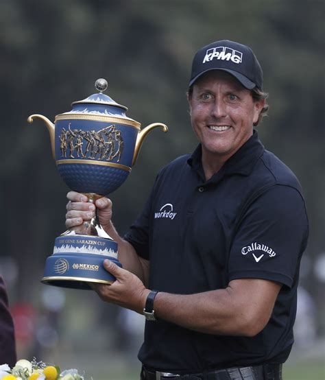 — phil mickelson was lighting up the front nine, which was his back nine for the pga championship second round friday at kiawah island, and branden grace. Phil Mickelson a winner again and wants more - Aruba Today