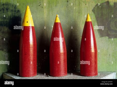 Artillery Shells Hi Res Stock Photography And Images Alamy