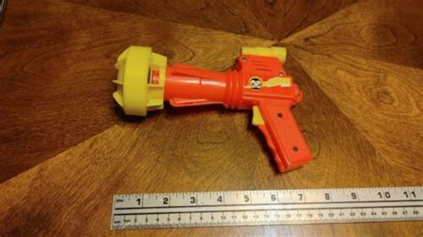 Vintage Tim Mee Toys Norton Honer Laser Ray Gun Clicker Flashlight Usa