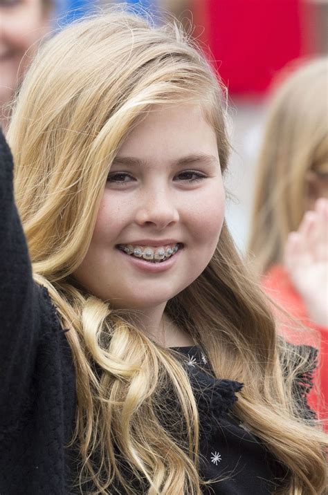 Even Terugblikken 9 Keer Amalia Op Koningsdag Door De Jaren Heen