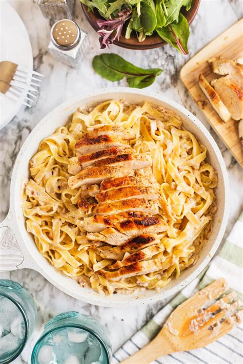 Creamy Chicken Tagliatelle in 2020 | Yummy pasta recipes, Chicken ...