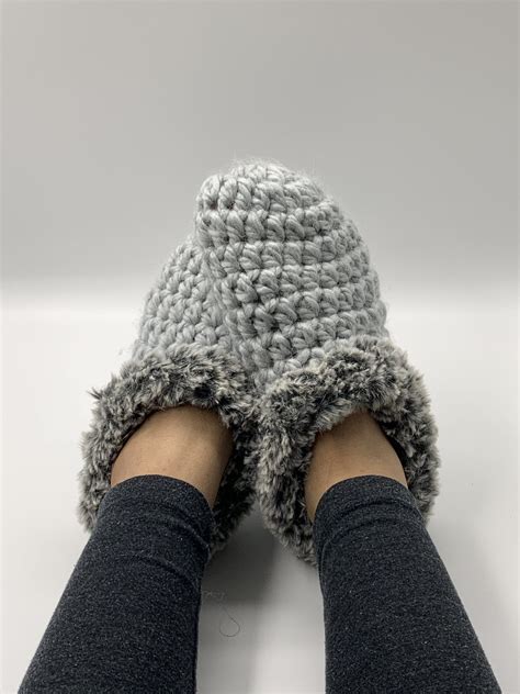 Crochet Slippers Cozy Comfy And Free Knitcroaddict