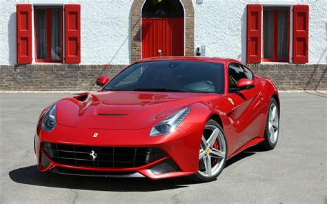 First Us Bound Ferrari F12 Berlinetta Will Be Auctioned Proceeds To