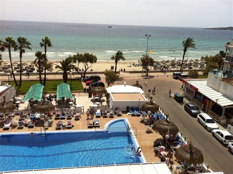 Blick Von Der Terrasse H R2 Veronica Beach Hotel Cala Millor • Holidaycheck Mallorca