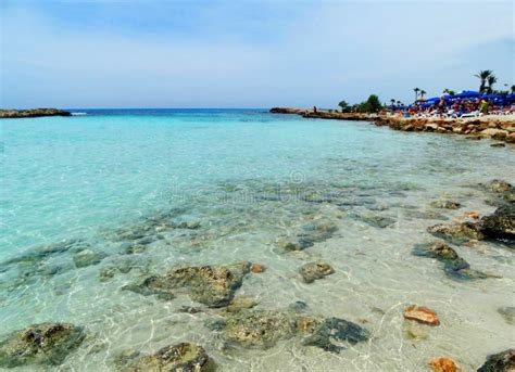 Ilha De Chipre Do Mar Mediterrâneo Da Paisagem Da Costa Da Praia Foto