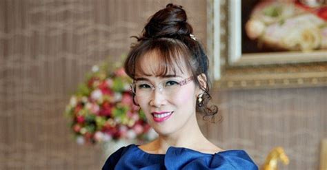 Bộ trưởng bộ y tế nguyễn thanh long hôm qua nhận định: CEO Vietjet Nguyễn Thị Phương Thảo có bao nhiêu tiền trong ...