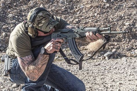 Rifle Dynamics Debuts The Rd Thunder Ranch Collaboration Ak