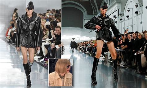 Models Intense Runway Walk At Paris Fashion Week Gets A Smile Out Of