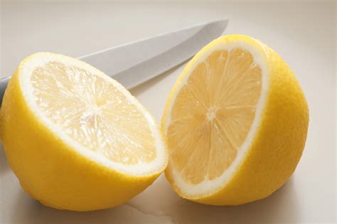 Lemon Divided In Half Free Stock Image
