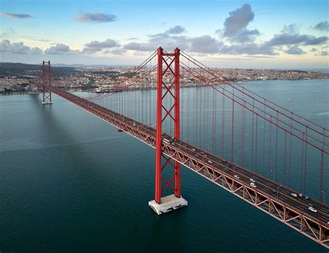 Top 10 Facts About The Lisbon Golden Gate Bridge Discover Walks Blog