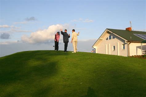 Which is the Better Place to Retire: Arizona or Florida? - Total