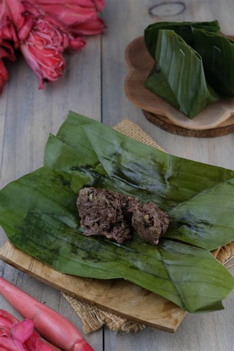 Nama Bungkus Makanan Khas Indonesia Dari Daun Pisang Unik