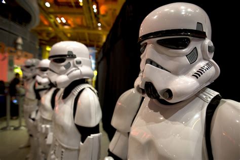 Ticket Demand For Star Wars Force Awakens Crashes Cinema Websites